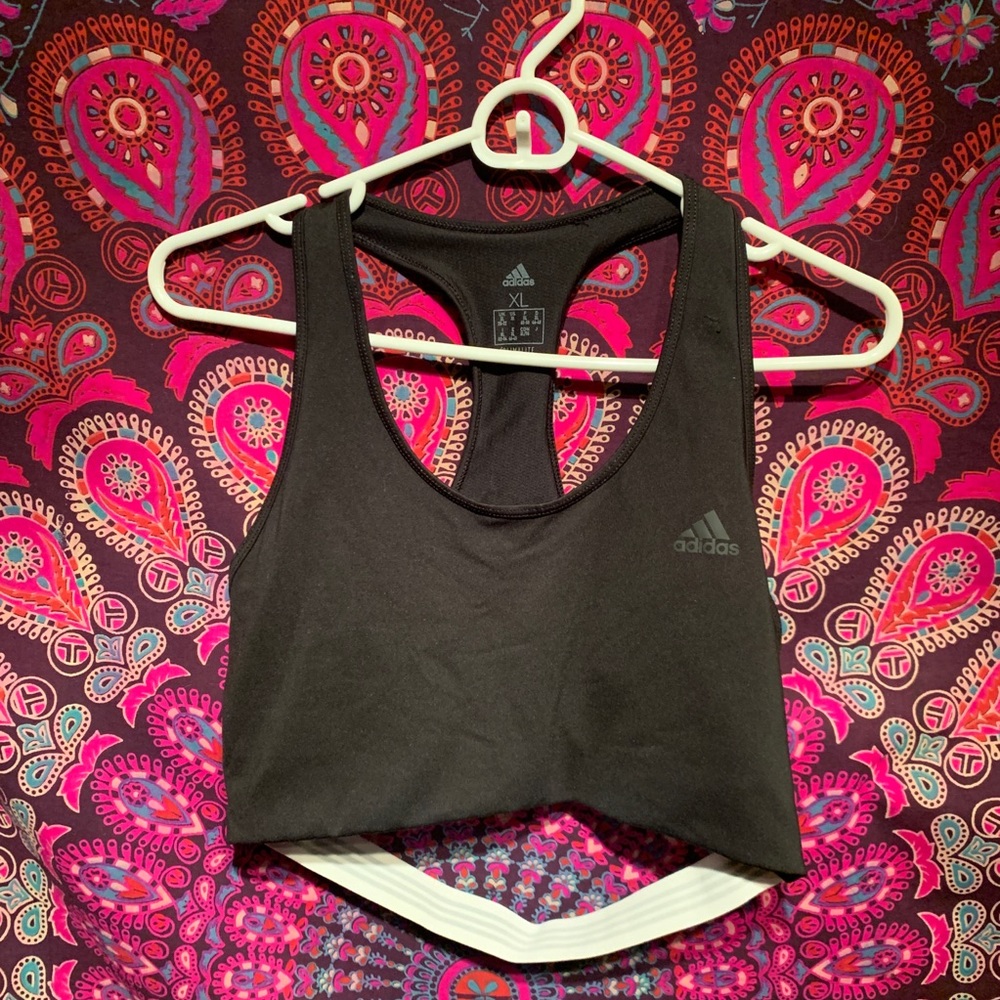 Adidas XL sports bra!